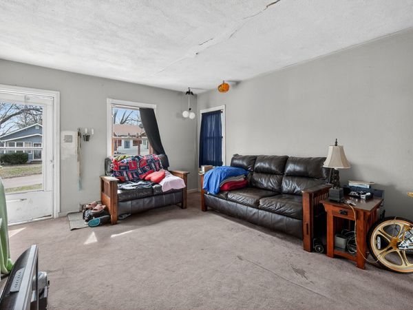 2755 Adams Avenue , Des Moines, IA 50310