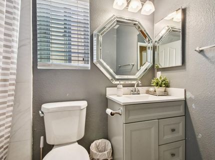 8592 Mystras Cir, Elk Grove, CA 95624 Photo