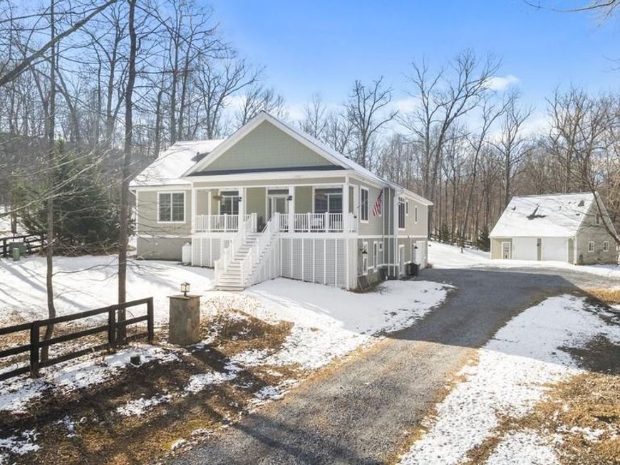 328 Multnomah Lane, Harpers Ferry, WV 25425 Main Photo