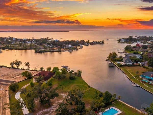 3034 W 27th Court, Panama City, FL 32405