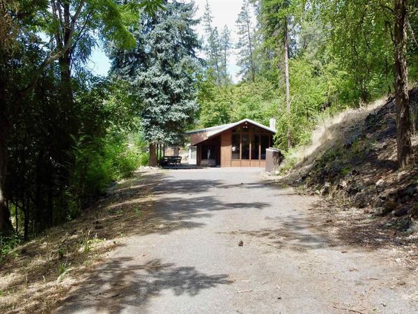 704 Floyd Avenue, Orofino, ID 83544