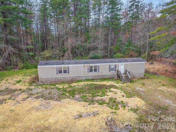 206 Chapman Hill Road , Pisgah Forest, NC 28768