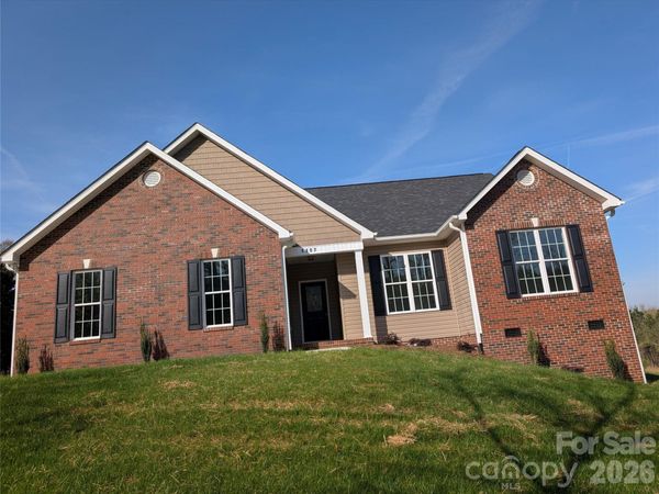 1107 Mayfield Circle NW, Conover, NC 28613