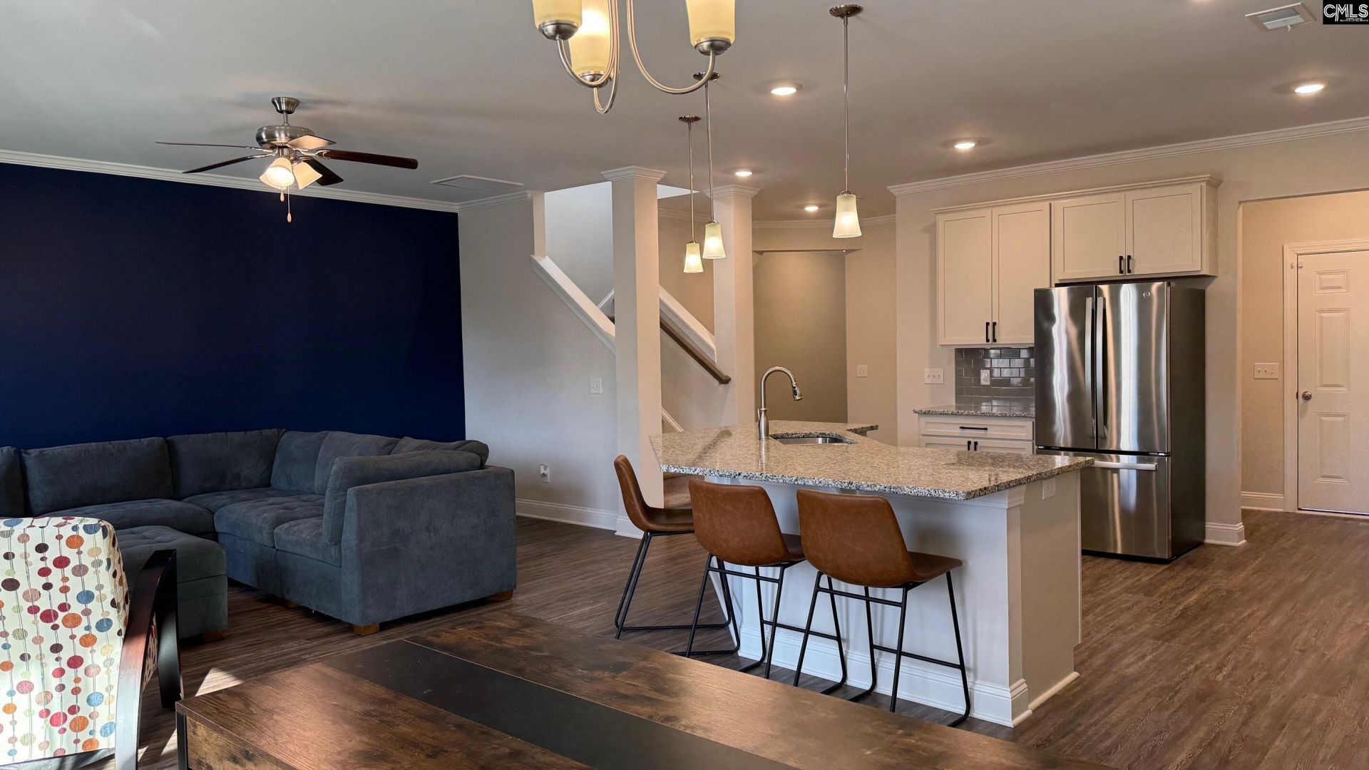 709 Empire Maker Road  Photo 7