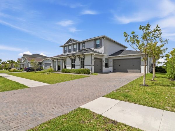 655 Hookline Circle, Loxahatchee, FL 33470