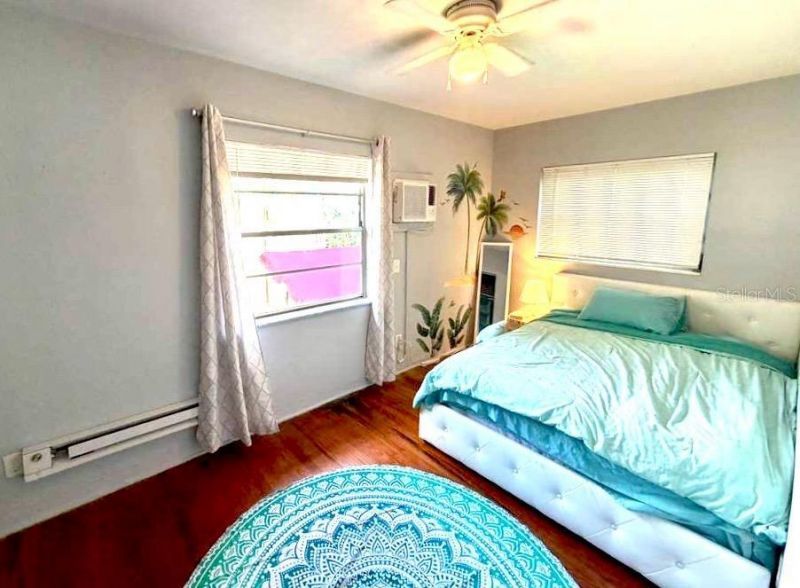 543 13th Avenue S, Unit 1/2, Saint Petersburg, FL 33713 Photo