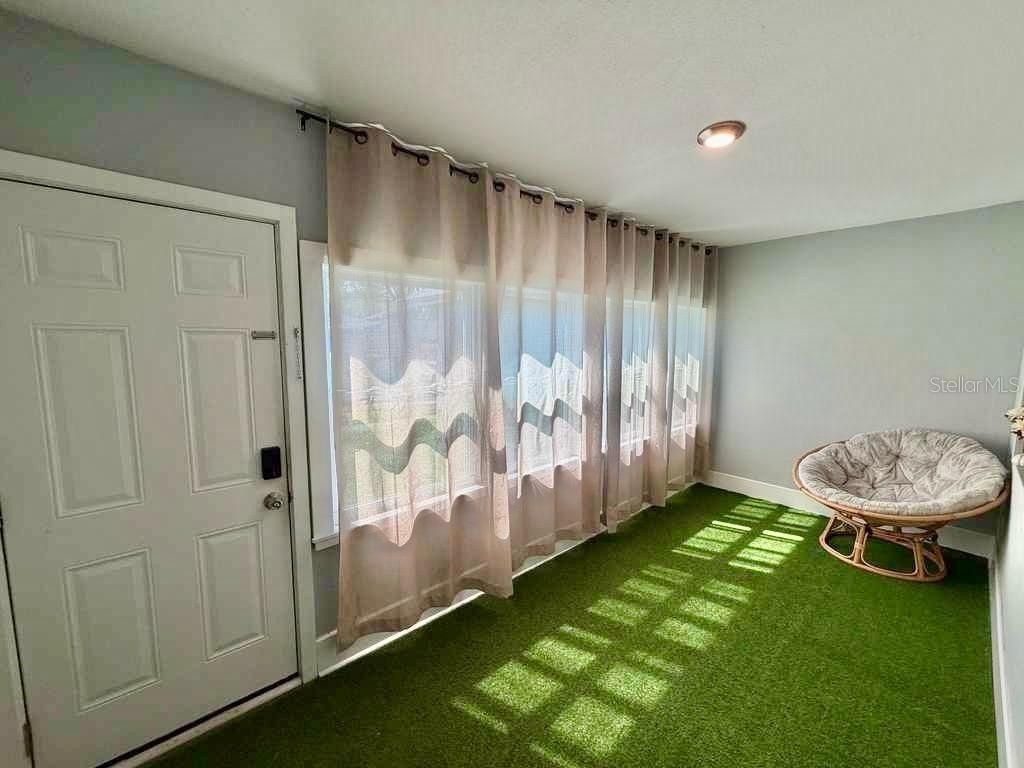 543 13th Avenue S, Unit 1/2, Saint Petersburg, FL 33713 Photo