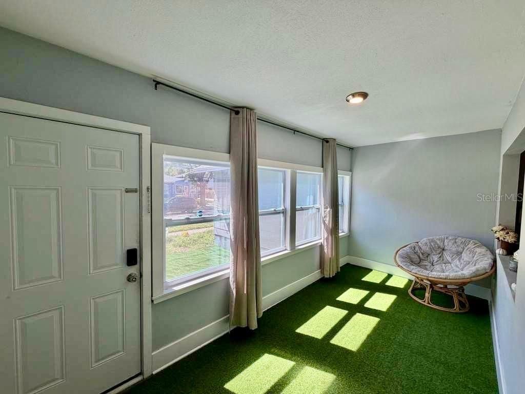 543 13th Avenue S, Unit 1/2, Saint Petersburg, FL 33713 Photo