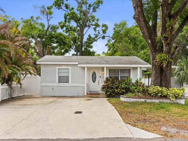 6908 N OREGON AVENUE , TAMPA, FL 33604