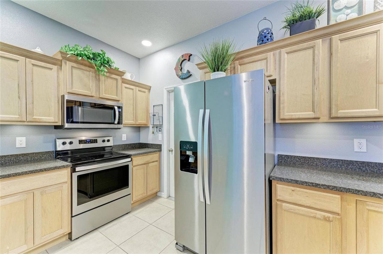 6422 2nd Street E, Bradenton, FL 34203 Photo