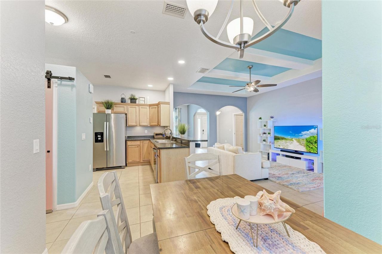 6422 2nd Street E, Bradenton, FL 34203 Photo