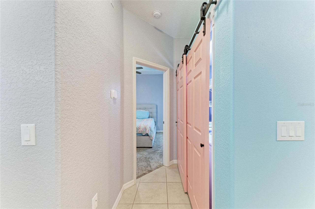 6422 2nd Street E, Bradenton, FL 34203 Photo