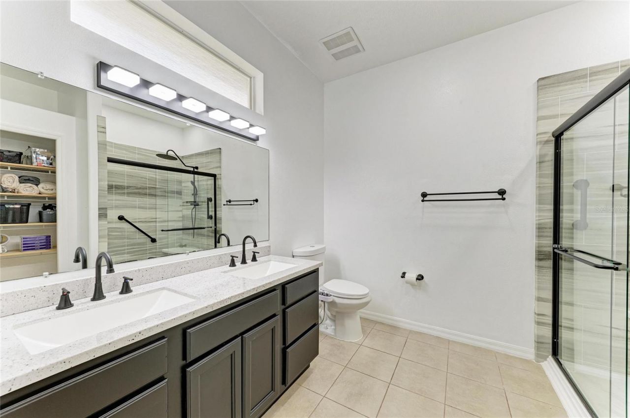 6422 2nd Street E, Bradenton, FL 34203 Photo