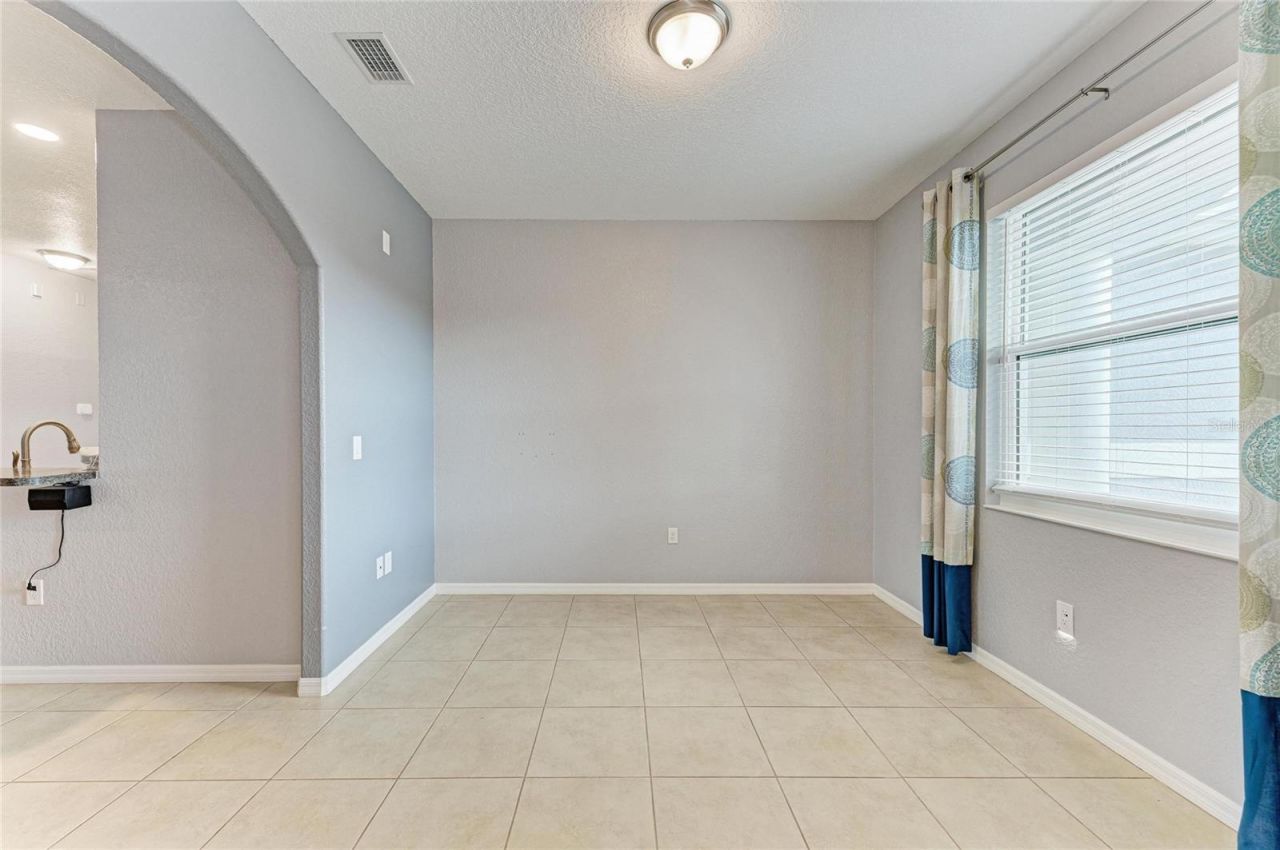 6422 2nd Street E, Bradenton, FL 34203 Photo