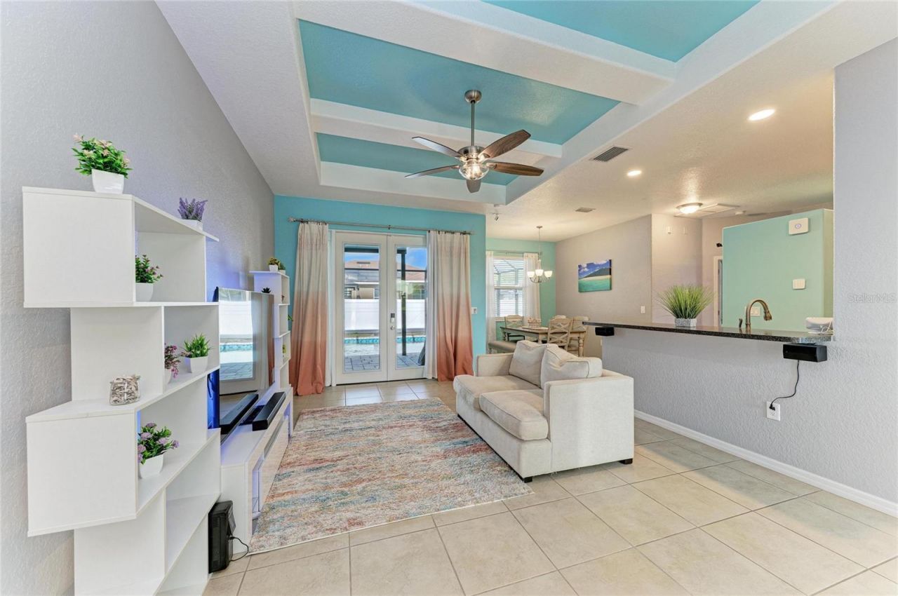 6422 2nd Street E, Bradenton, FL 34203 Photo