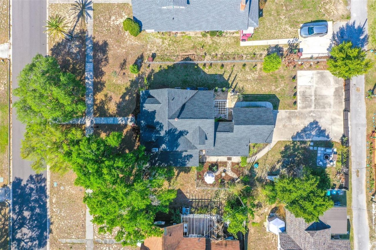 325 E Johnson Avenue , Lake Wales, FL 33853 Photo