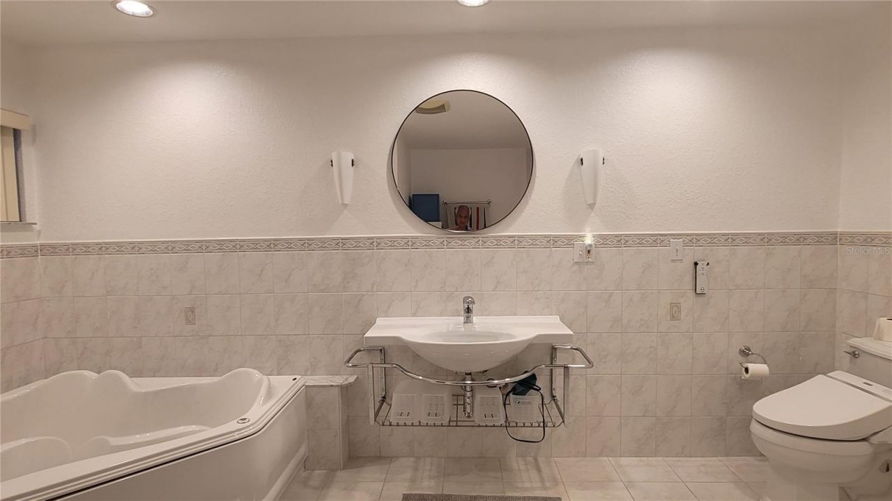 3631 Avenida Madera, Bradenton, FL 34210 Photo