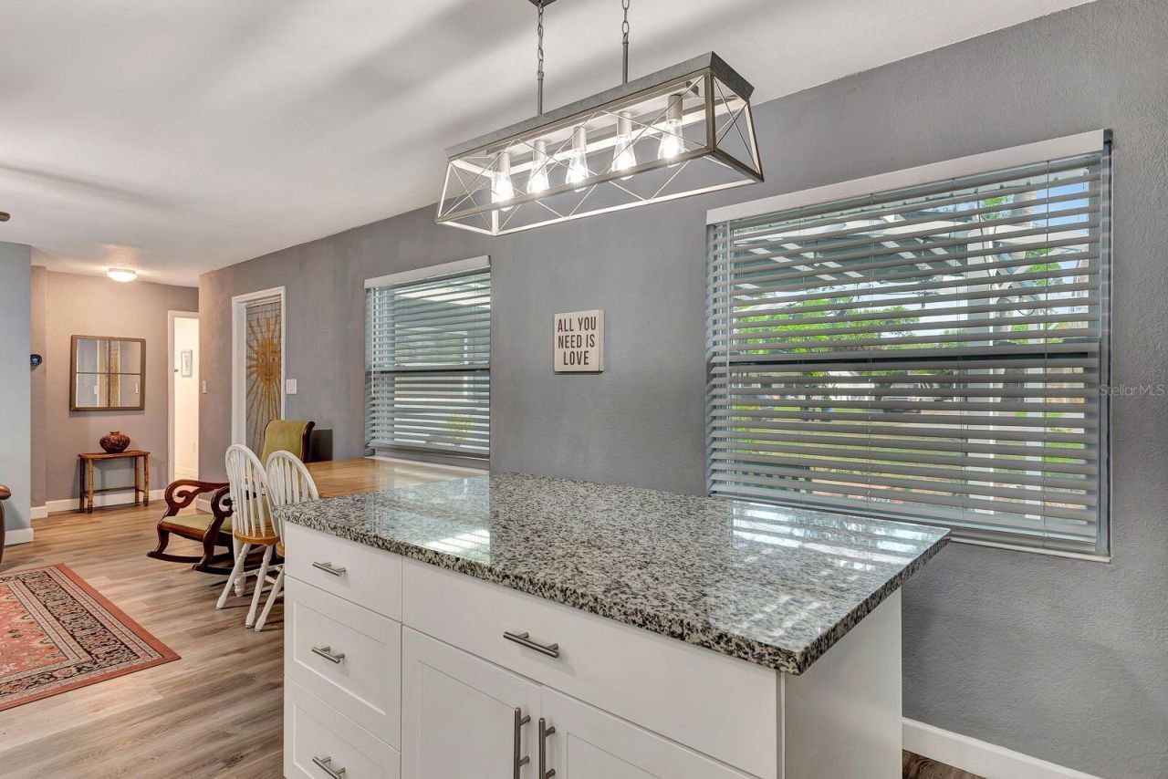 2510 51st Avenue Terrace W, Bradenton, FL 34207 Photo