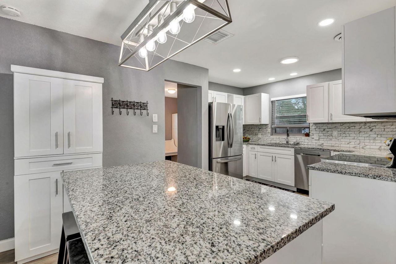 2510 51st Avenue Terrace W, Bradenton, FL 34207 Photo