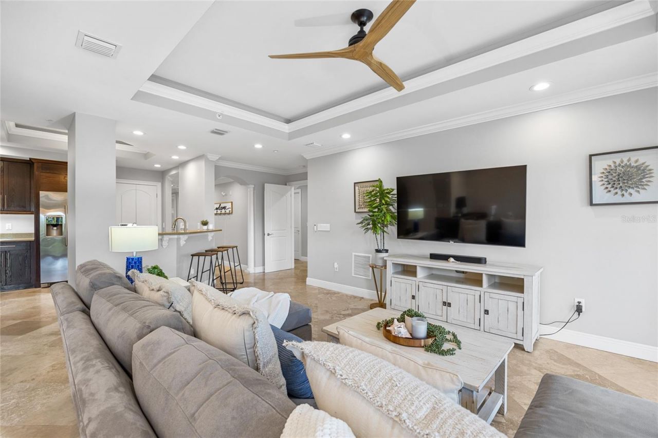 604 Gulf Boulevard, Unit 207, Indian Rocks Beach, FL 33785 Photo