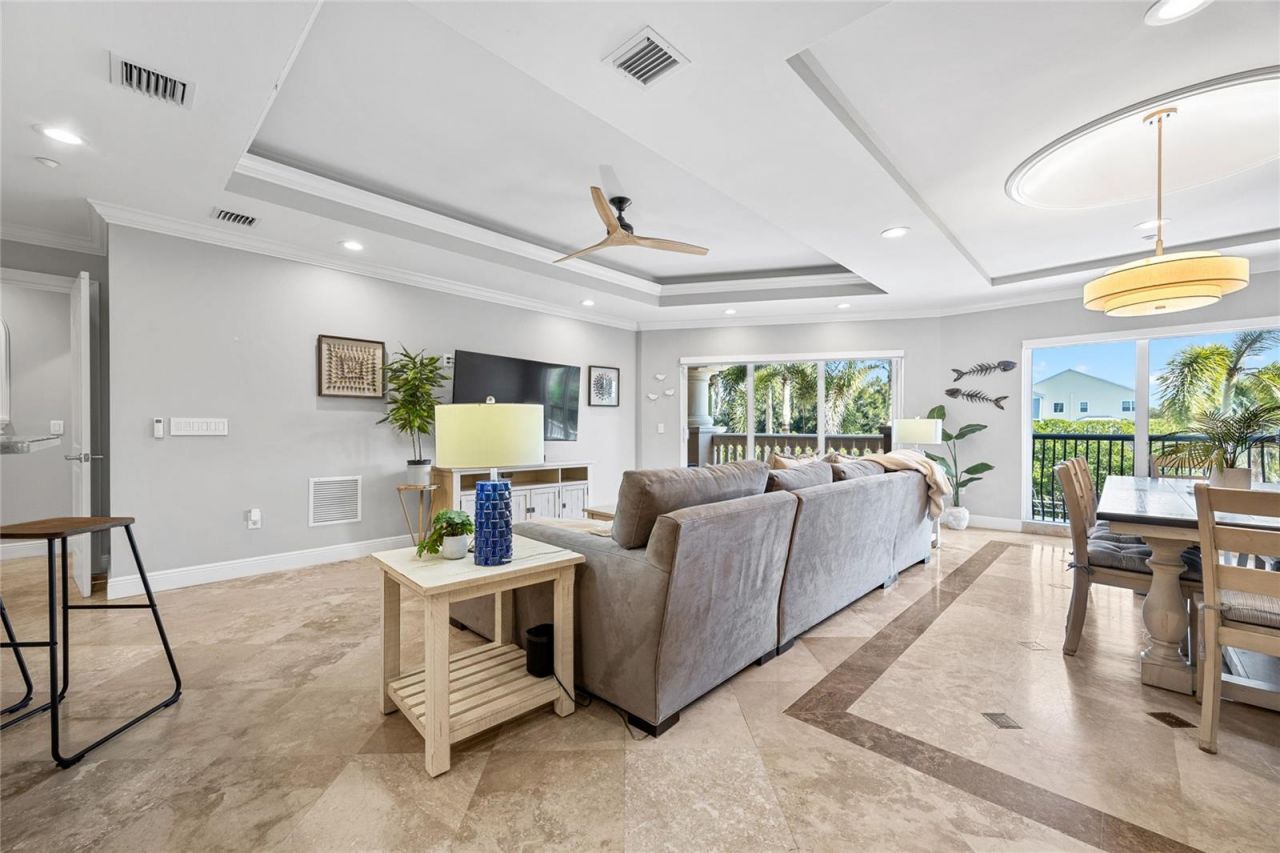 604 Gulf Boulevard, Unit 207, Indian Rocks Beach, FL 33785 Photo