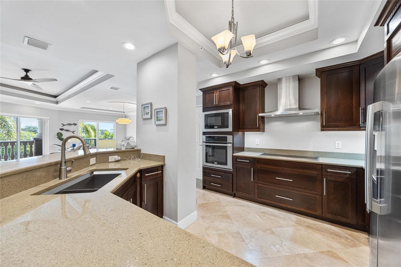 604 Gulf Boulevard, Unit 207, Indian Rocks Beach, FL 33785 Photo