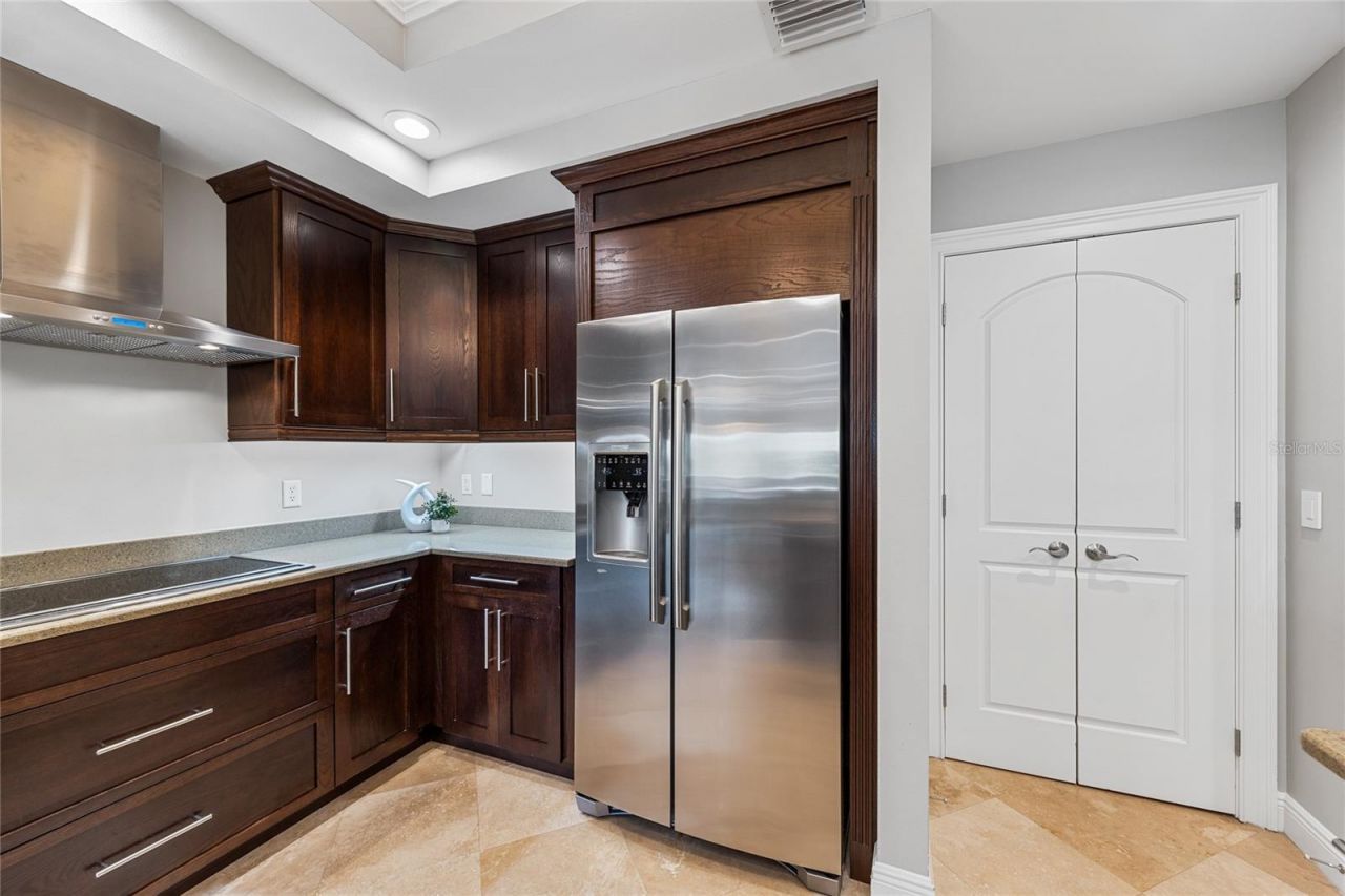 604 Gulf Boulevard, Unit 207, Indian Rocks Beach, FL 33785 Photo