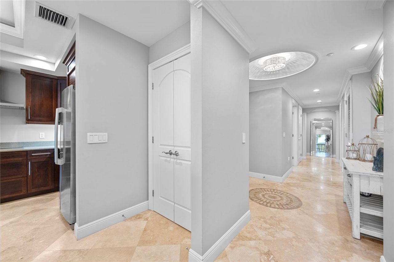 604 Gulf Boulevard, Unit 207, Indian Rocks Beach, FL 33785 Photo