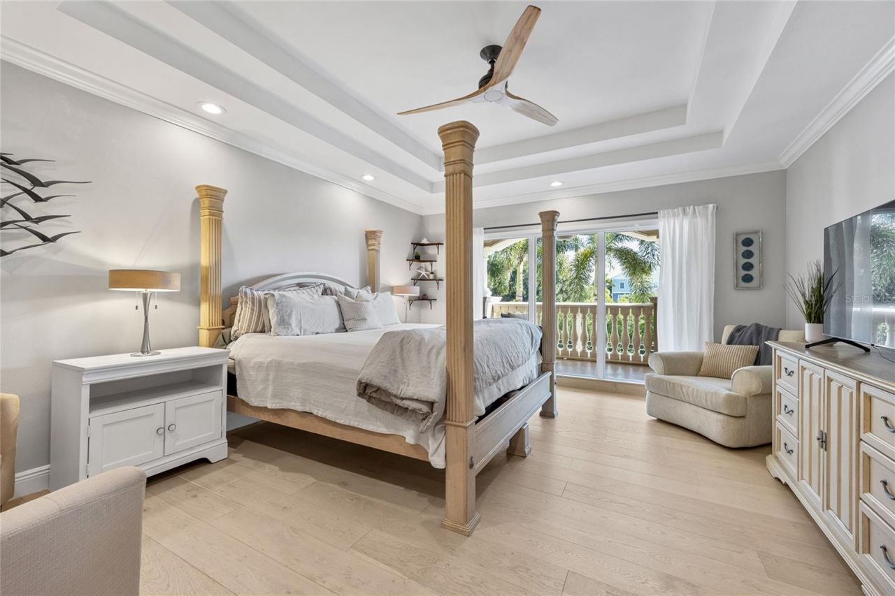604 Gulf Boulevard, Unit 207, Indian Rocks Beach, FL 33785 Photo