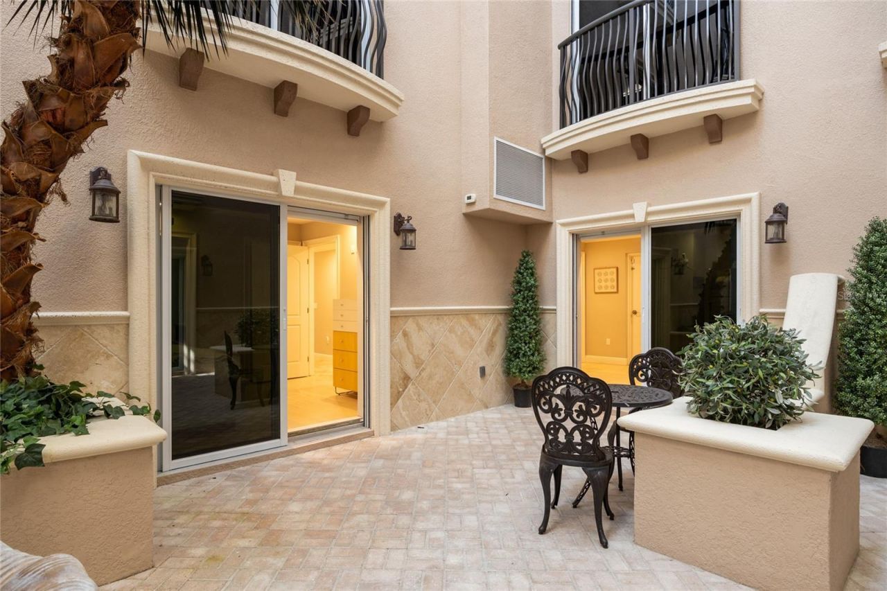604 Gulf Boulevard, Unit 207, Indian Rocks Beach, FL 33785 Photo