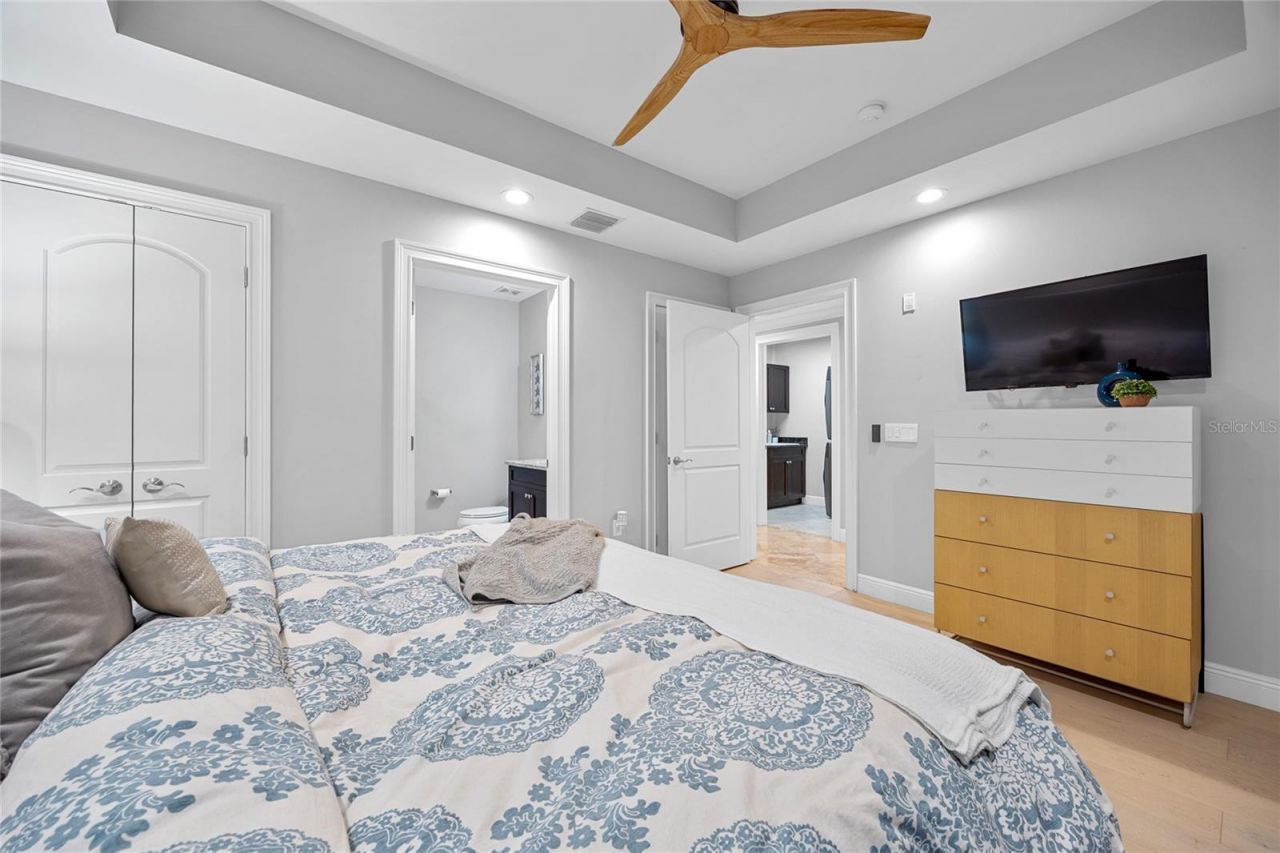 604 Gulf Boulevard, Unit 207, Indian Rocks Beach, FL 33785 Photo