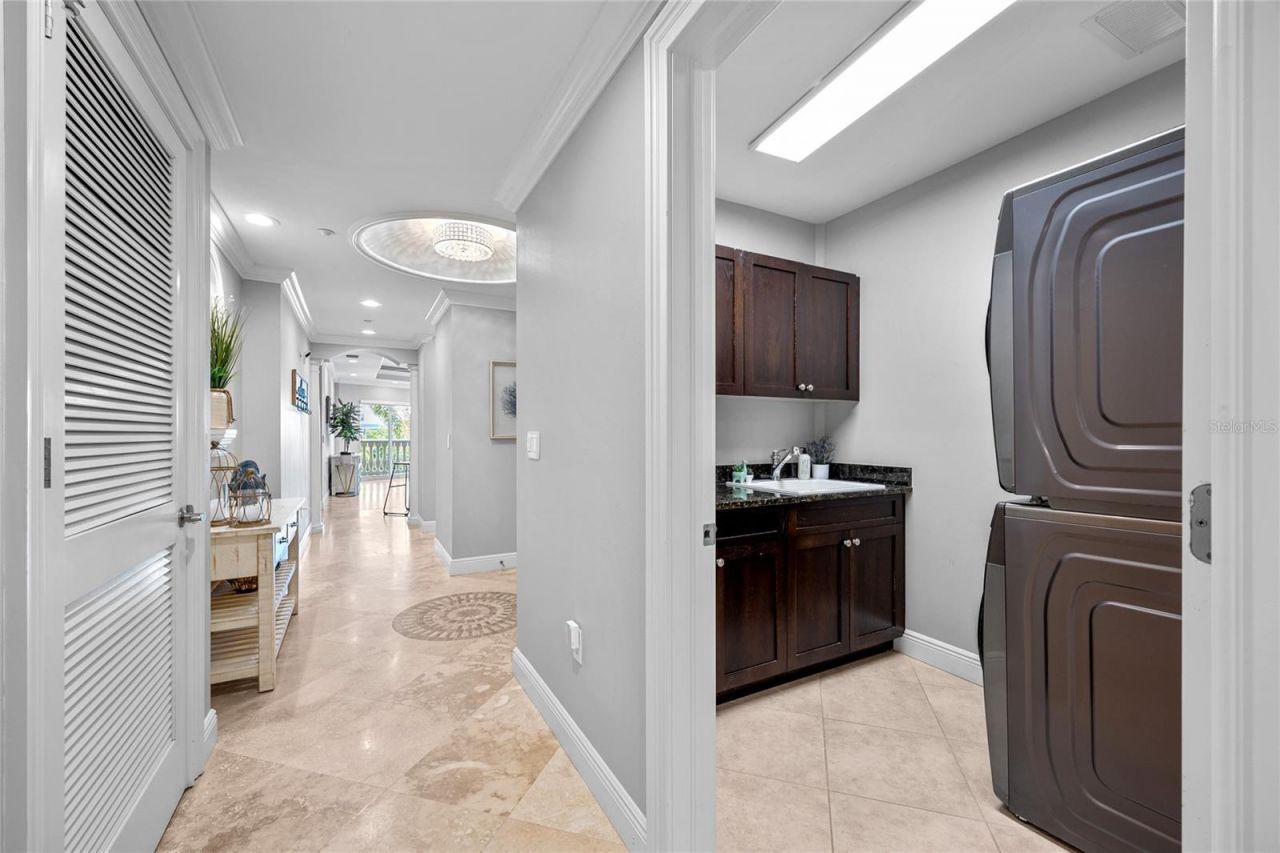 604 Gulf Boulevard, Unit 207, Indian Rocks Beach, FL 33785 Photo