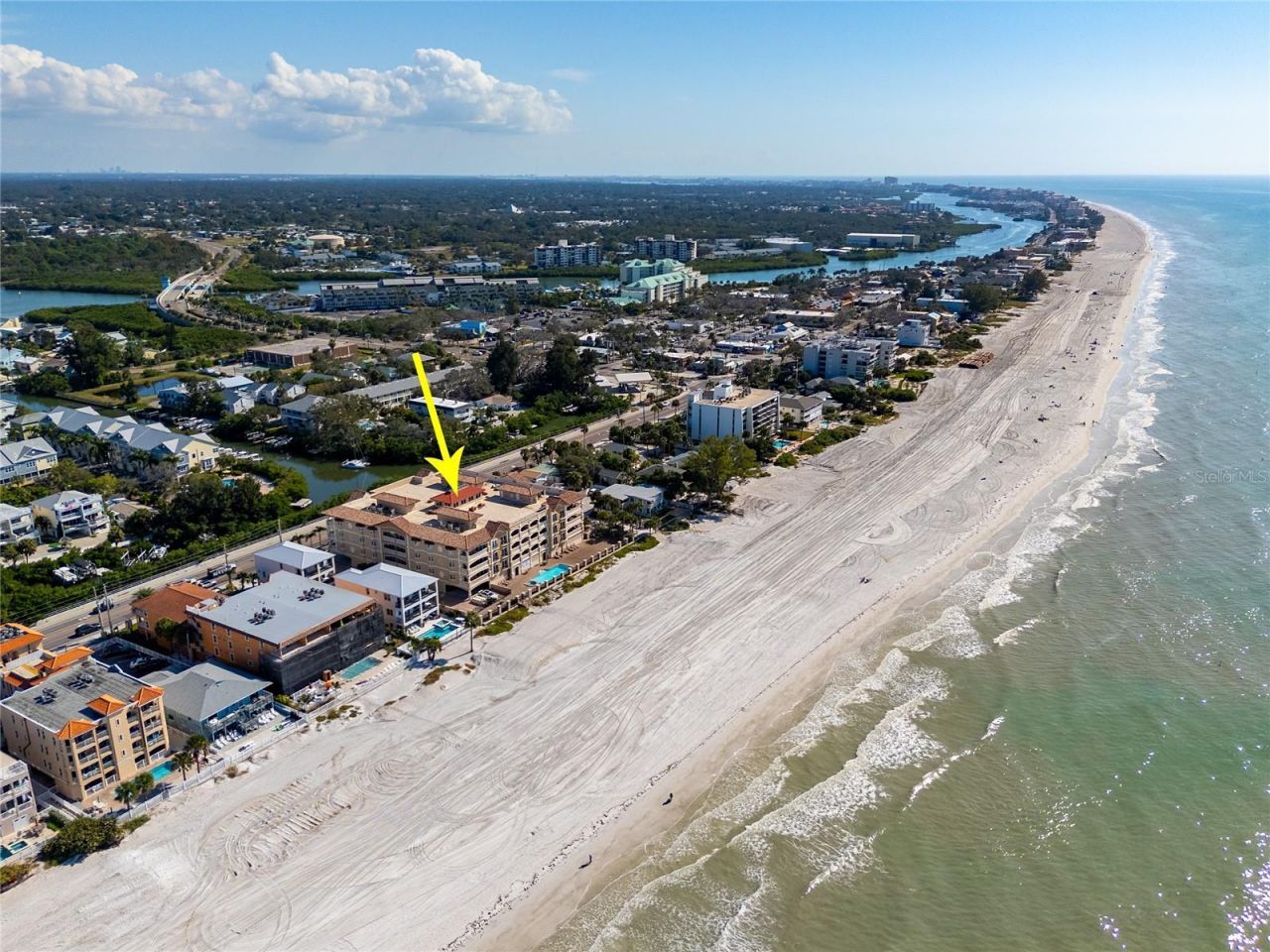 604 Gulf Boulevard, Unit 207, Indian Rocks Beach, FL 33785 Photo