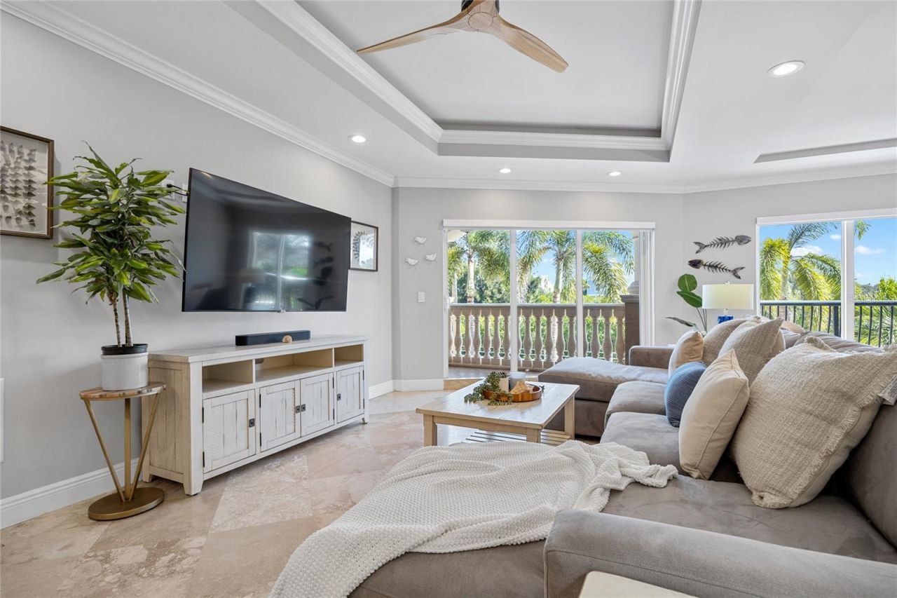 604 Gulf Boulevard, Unit 207, Indian Rocks Beach, FL 33785 Photo