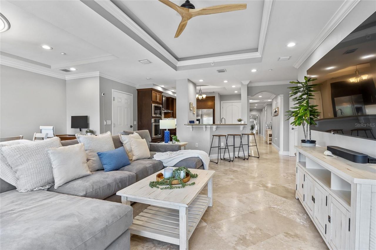 604 Gulf Boulevard, Unit 207, Indian Rocks Beach, FL 33785 Photo