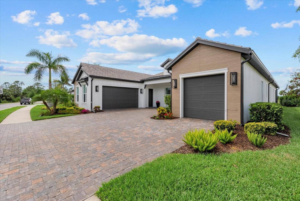18035 Home Run Drive, Venice, FL 34293 Photo