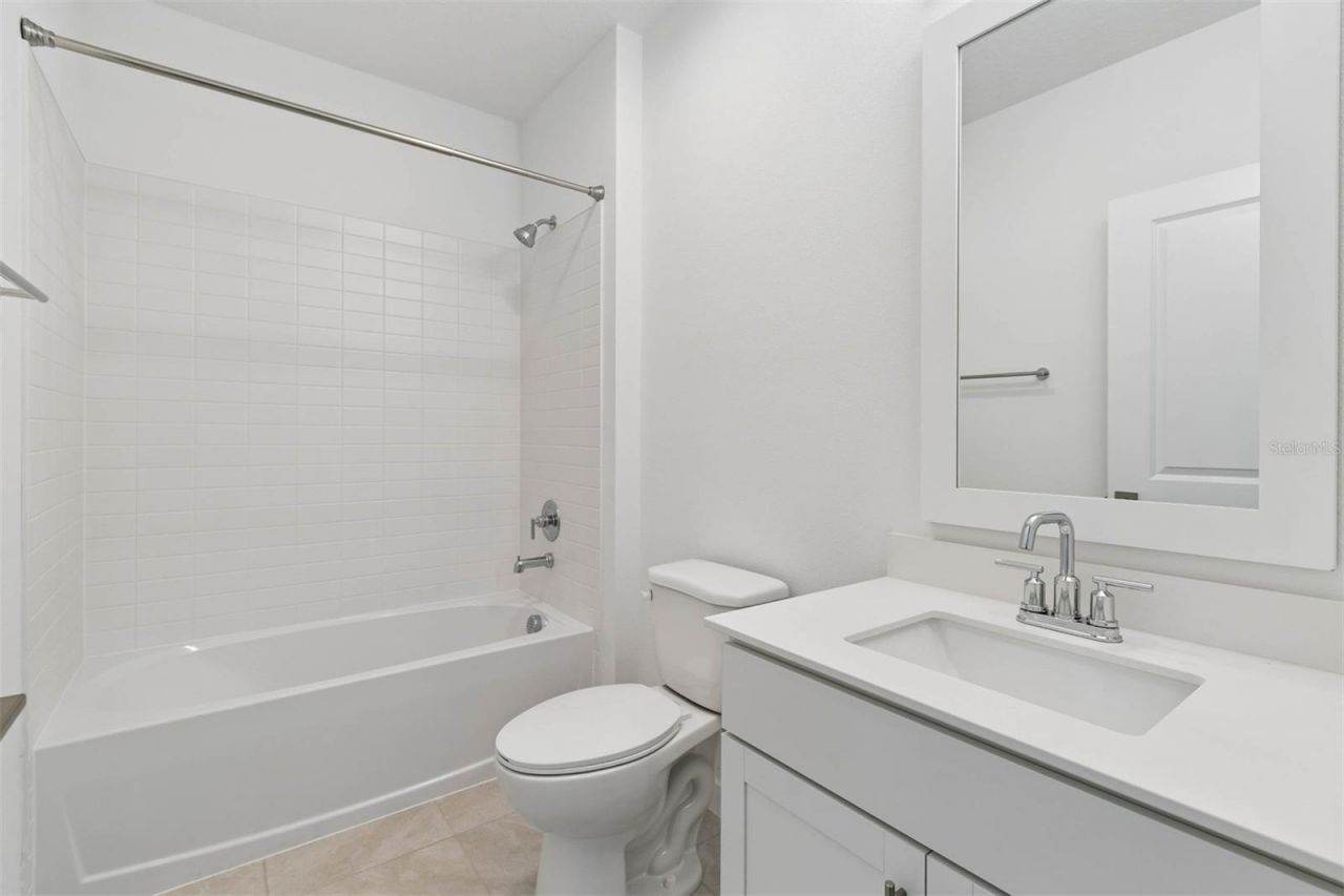 3126 Rein Avenue, Unit 32, Davenport, FL 33837 Photo