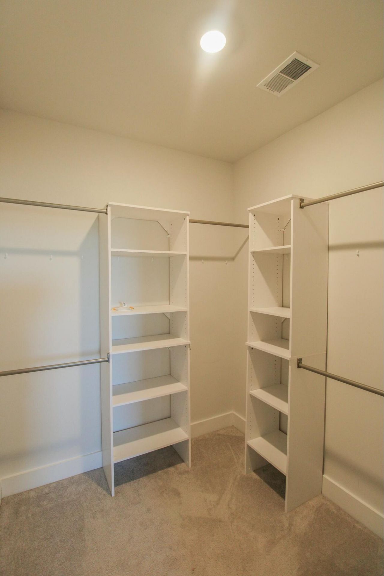 1624 Florentia Street Photo 17