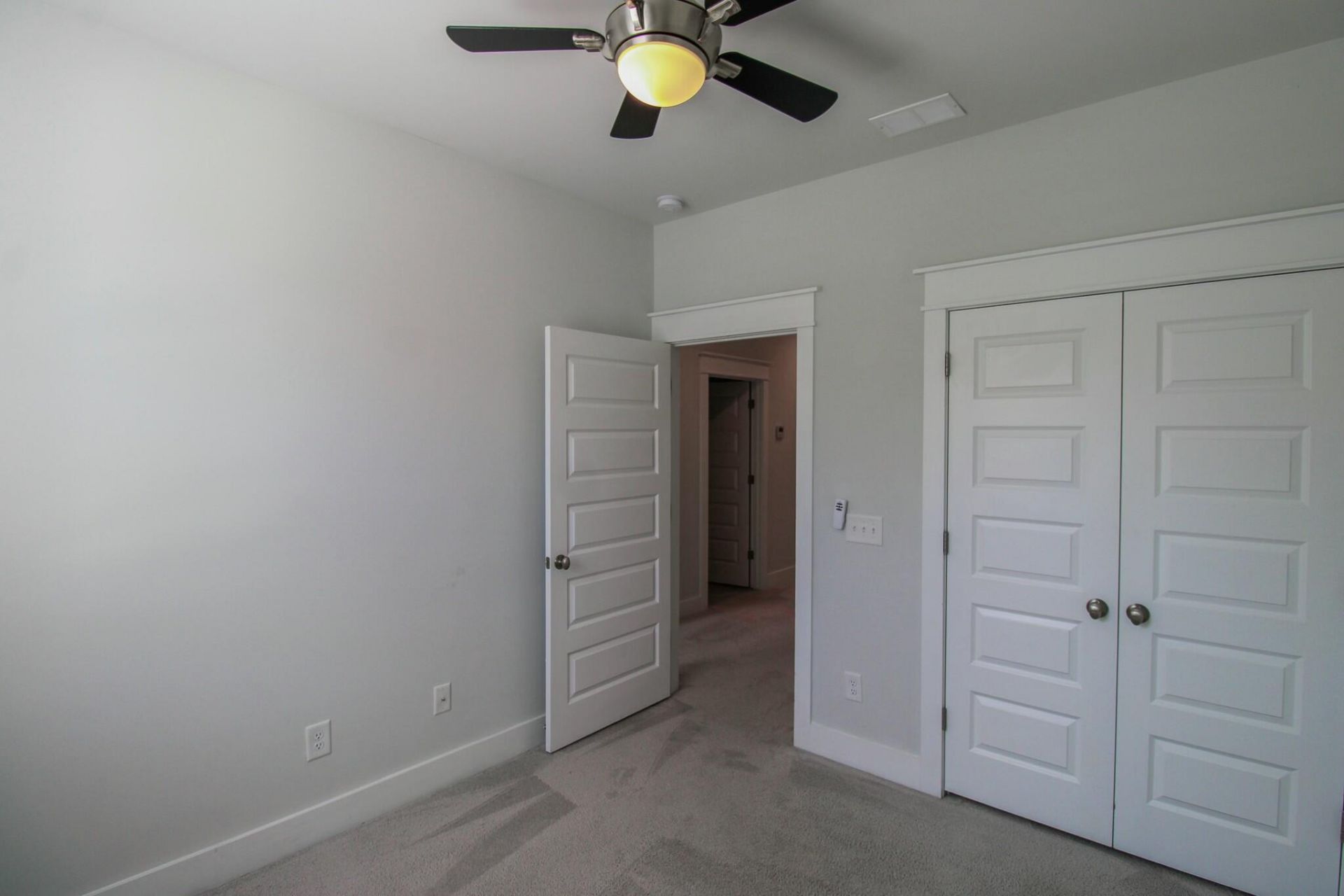 1624 Florentia Street Photo 22