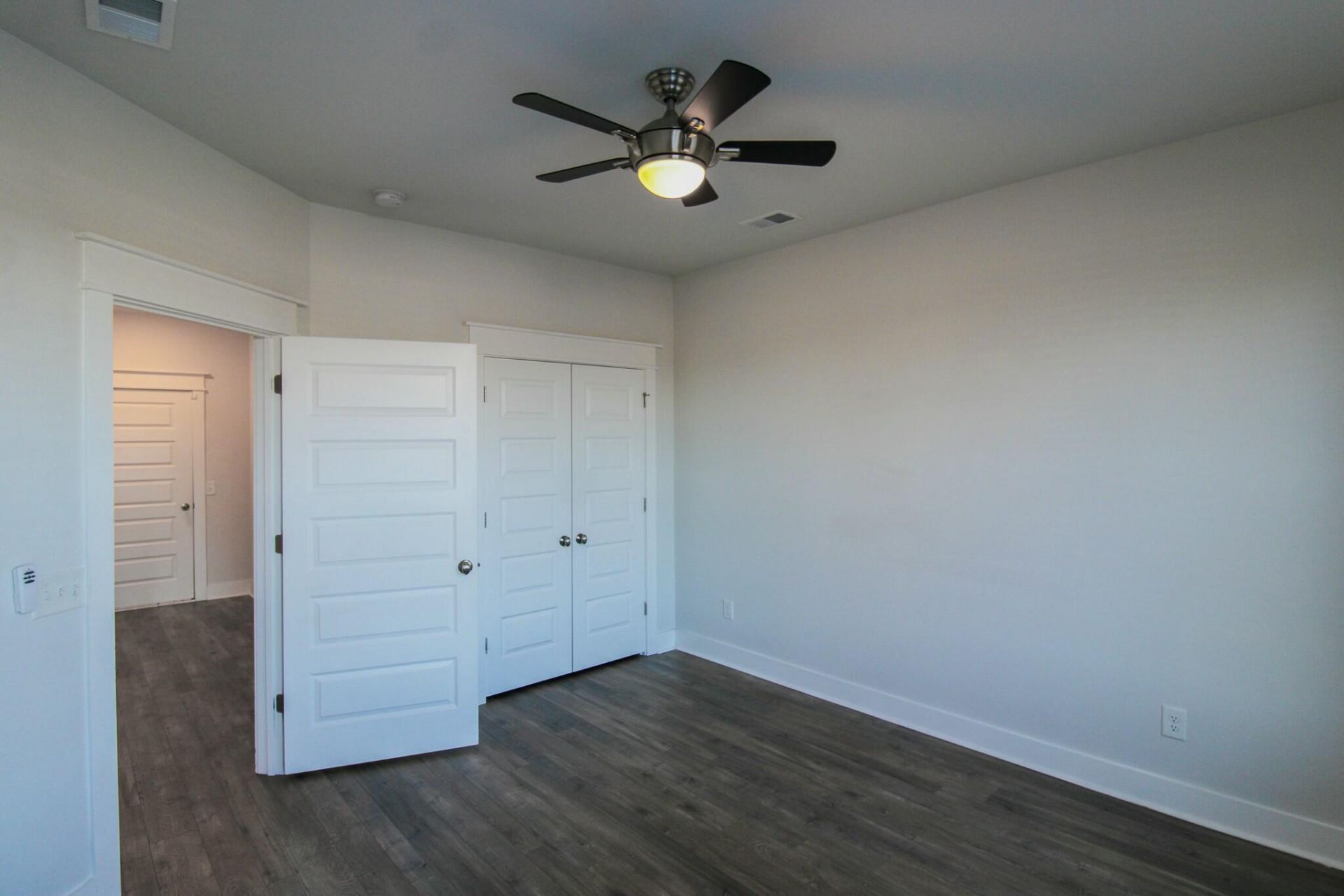 1624 Florentia Street Photo 25