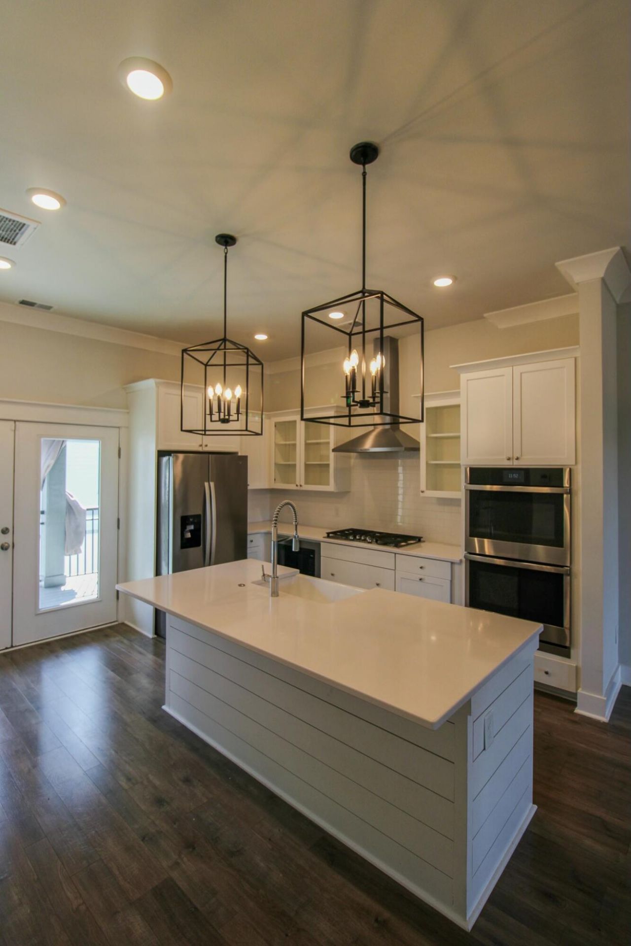 1624 Florentia Street Photo 6