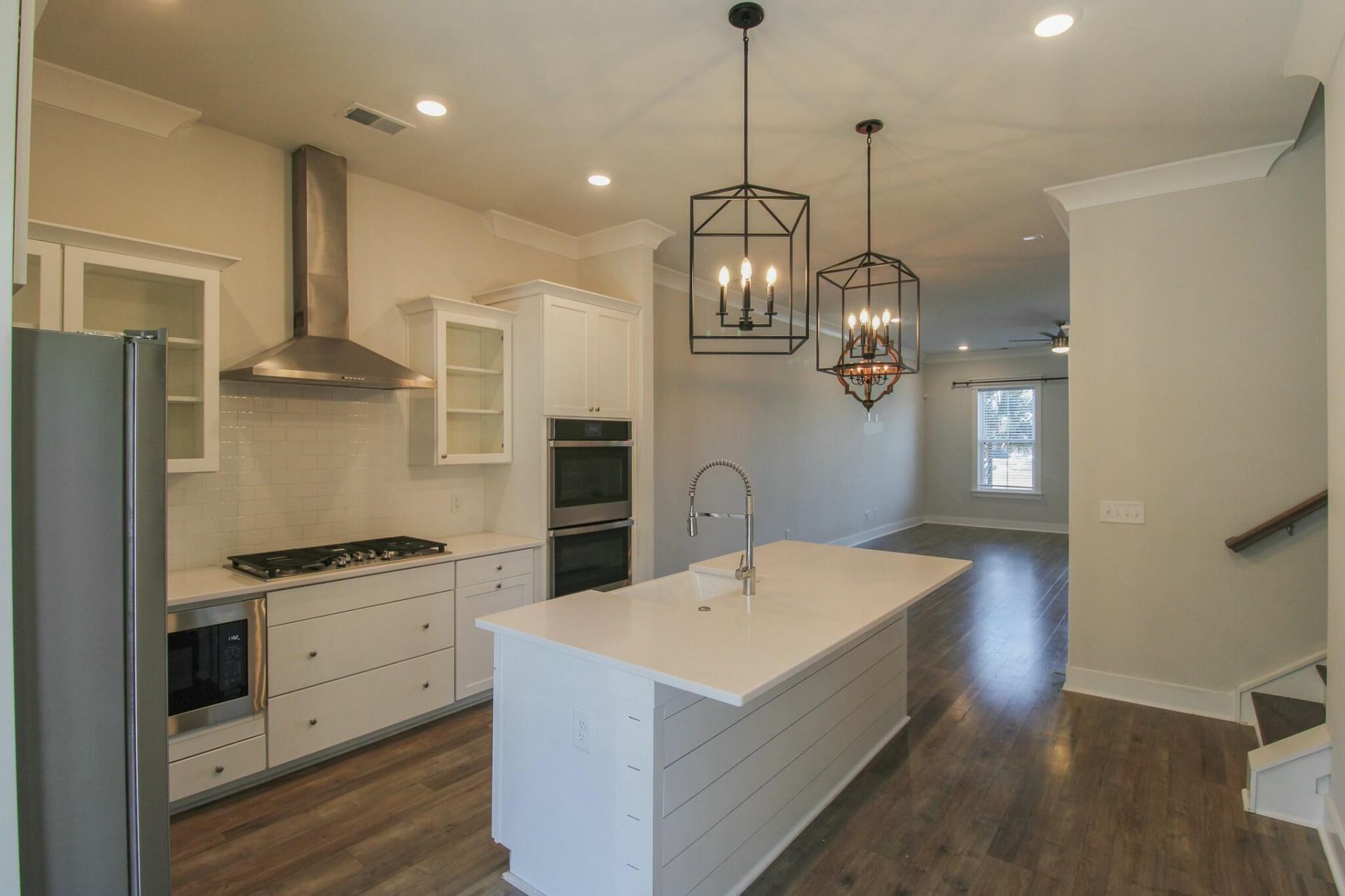 1624 Florentia Street Photo 8