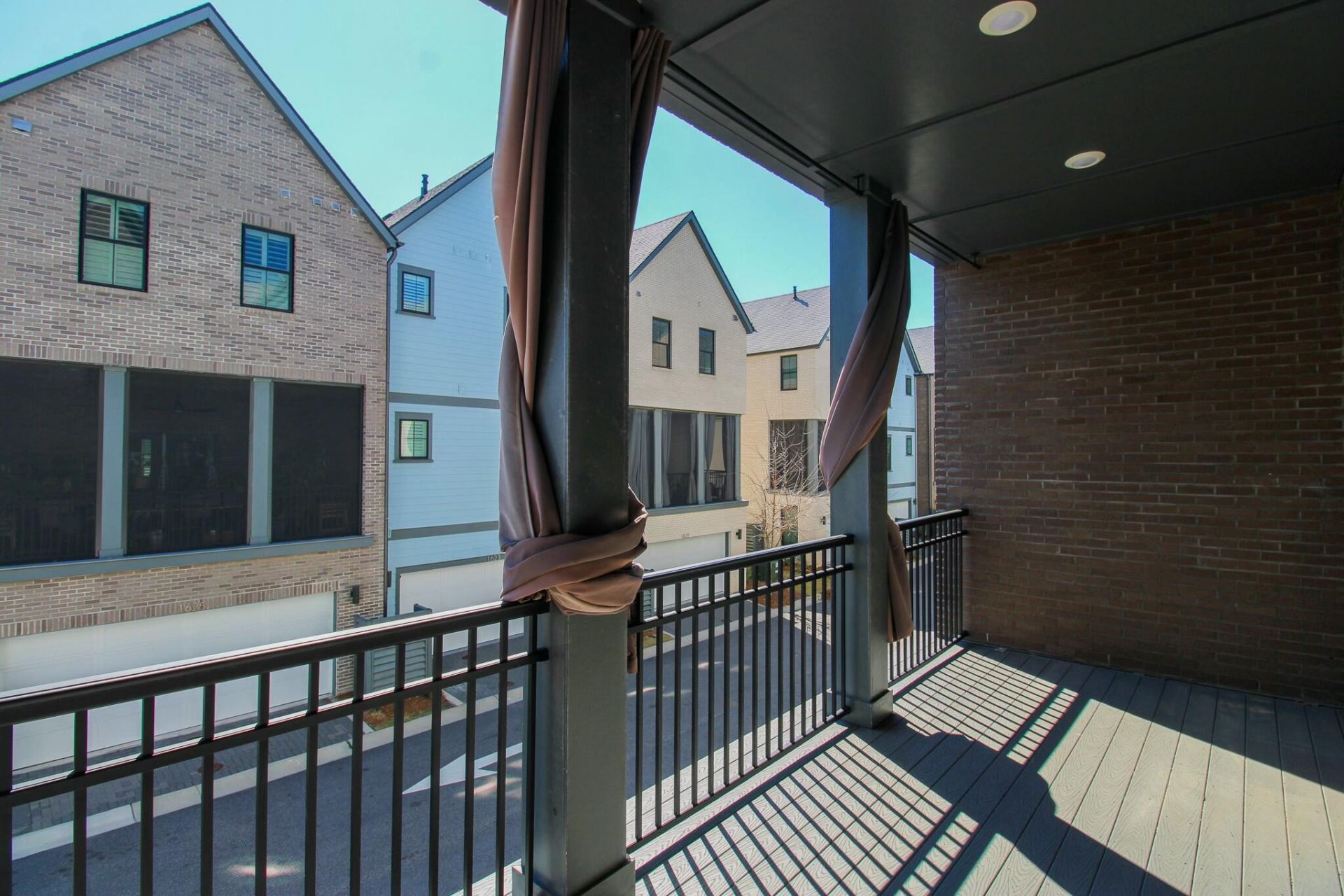 1624 Florentia Street Photo 9