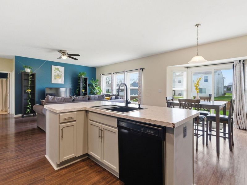 7499 Winding Path Court, Canal Winchester, OH 43110 Photo 11