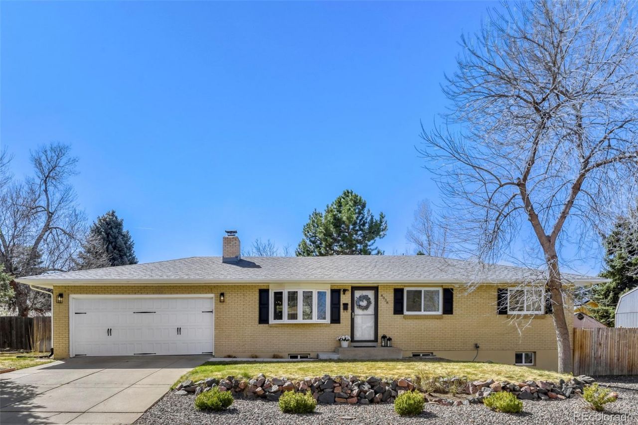 8038 E Lehigh Drive, Denver, CO 80237 Main Photo