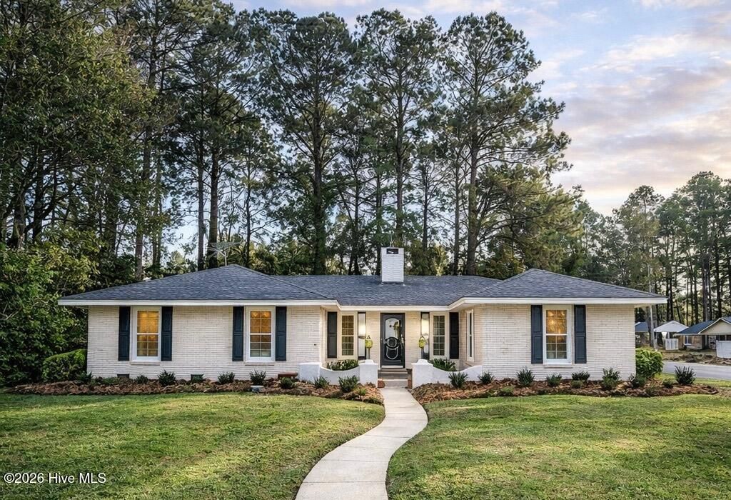 1117 Parkside Drive Nw, Wilson, NC 27896 Main Photo