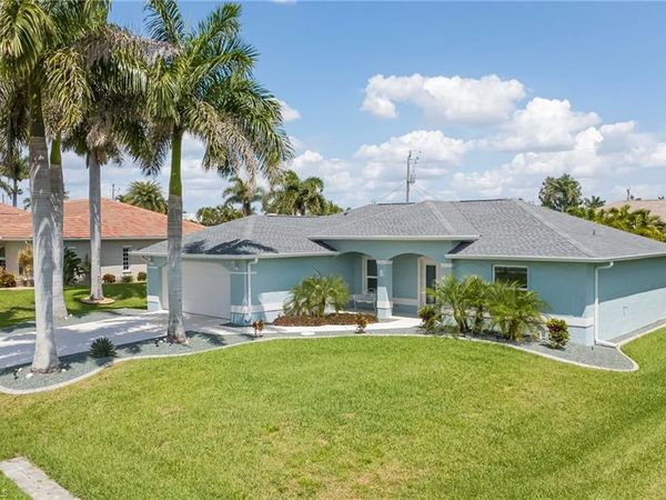 5239 Sands BLVD , CAPE CORAL, FL 33914