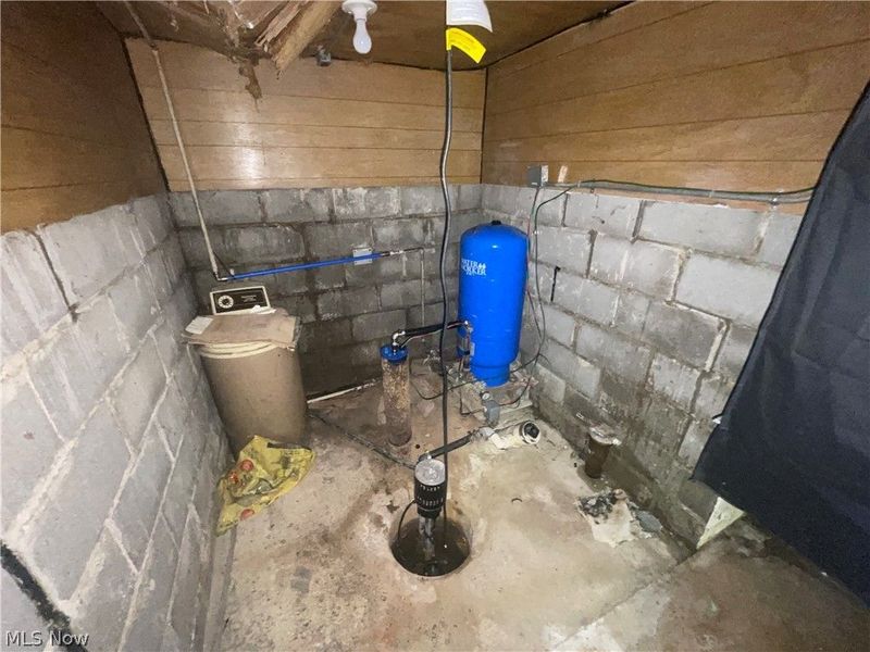 744 Carson Salt Springs Road, Mineral Ridge, OH 44440 Photo 14