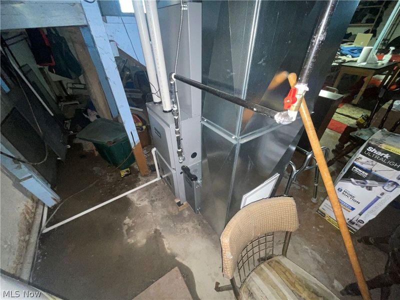 744 Carson Salt Springs Road, Mineral Ridge, OH 44440 Photo 15