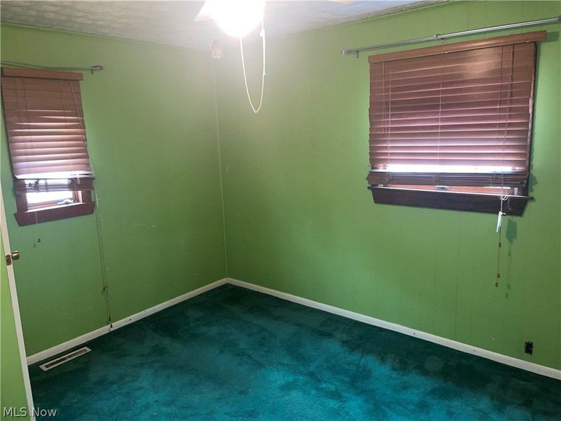 744 Carson Salt Springs Road, Mineral Ridge, OH 44440 Photo 9